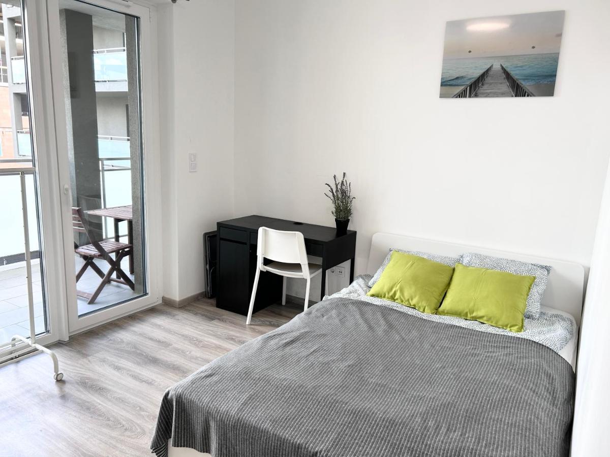 New 2022 Family&Friends Downtown Ac 3Br 2Ba Free Parking Big Balcony Near Metro&Train Station Self Check-In Apt Budapeşte Dış mekan fotoğraf