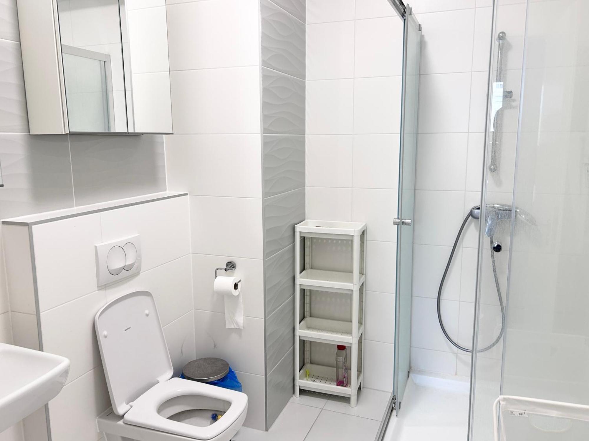 New 2022 Family&Friends Downtown Ac 3Br 2Ba Free Parking Big Balcony Near Metro&Train Station Self Check-In Apt Budapeşte Dış mekan fotoğraf